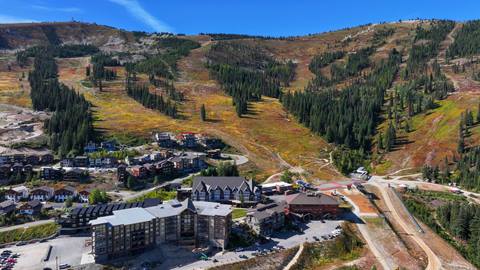 image of fall on the mountain at Schweitzer