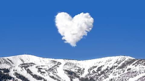 cloud shaped like a heart over schweitzer