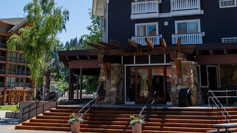 image of entrance of chimney rock grill at schweitzer