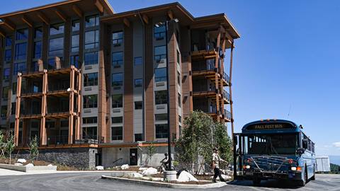 Exterior photo of 5 Needles condos at Schweitzer in the summer.