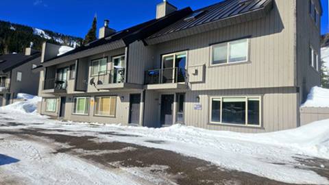 view of crystal run condos available to rent at Schweitzer