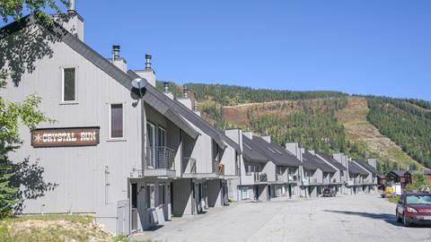 exterior photo of Schweitzer's lodging rental Crystal Run