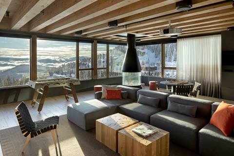 Hotel lounge with mountain views 