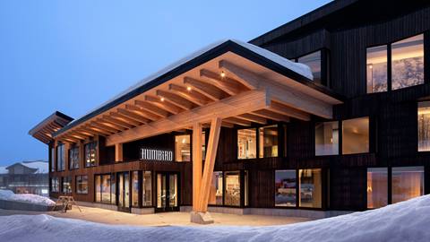 humbird hotels entrance at schweitzer