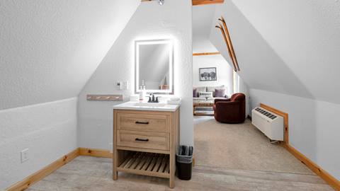 image of vanity and mirror at Selkirk Condo