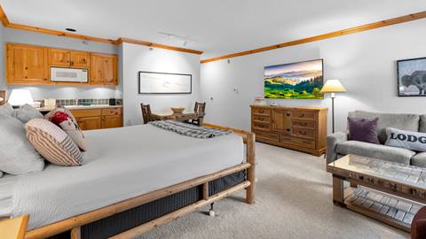 image of room at Selkirk Condo at Schweitzer