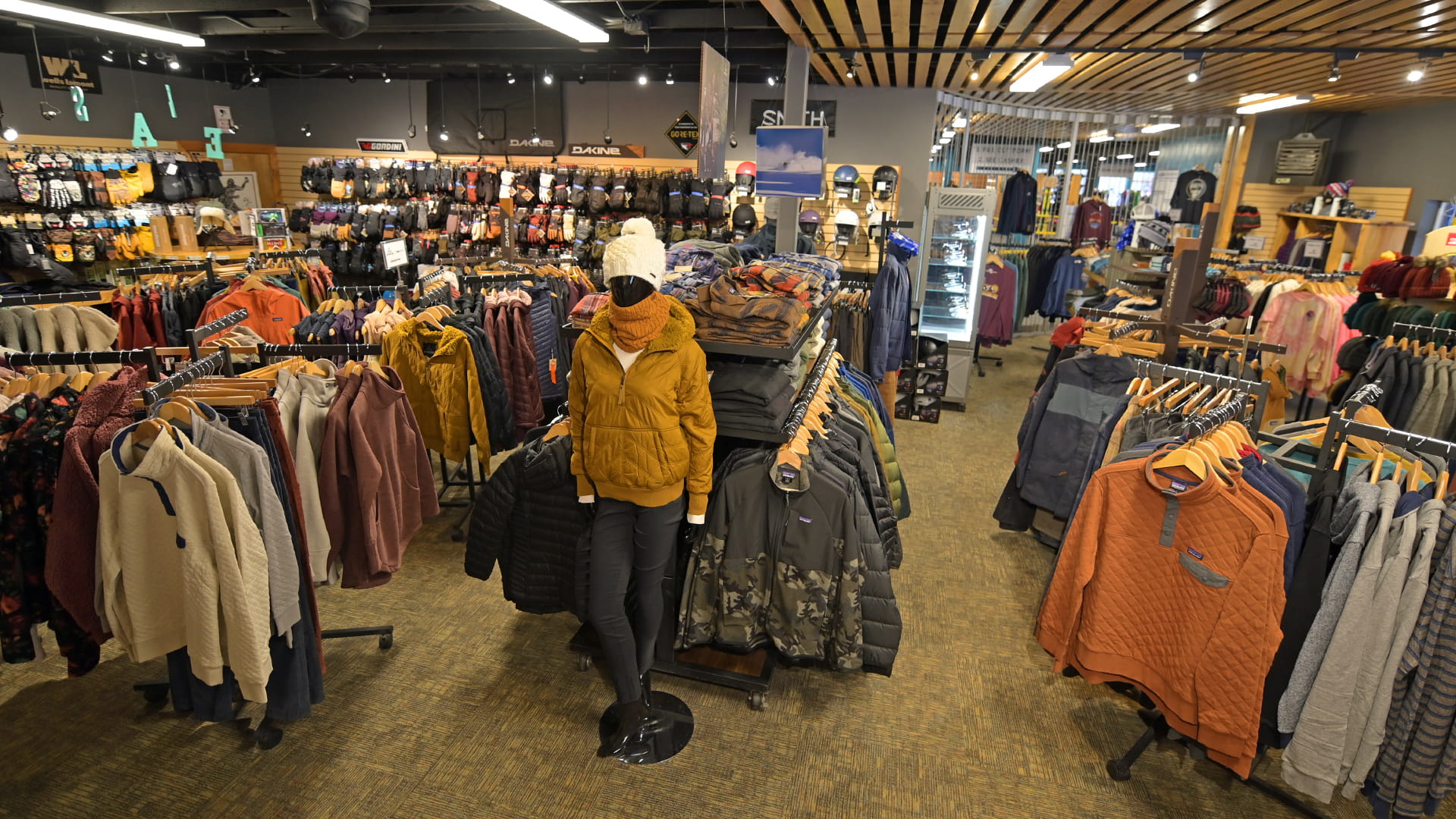 Shopping at Schweitzer - Main Image